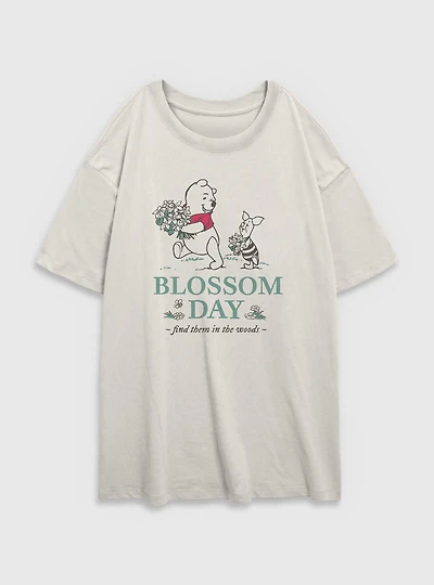 Disney Winnie The Pooh Blossom Day Womens Oversized T-Shirt