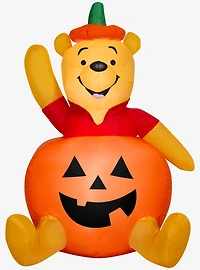 Disney Winnie the Pooh in Pumpkin Airblown