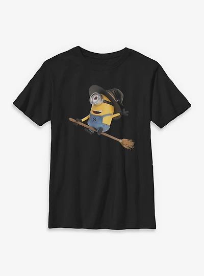 Minions Minion Stuart Witch Youth T-Shirt