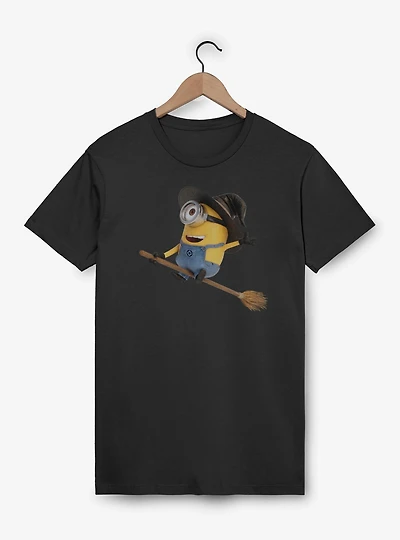Minions Minion Stuart Witch T-Shirt