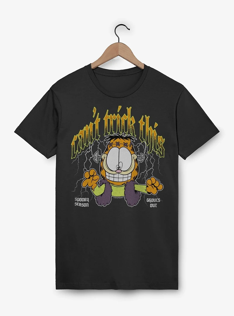 Garfield Can't Trick This Spooky Season T-Shirt