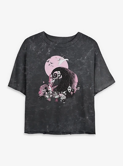 The Nightmare Before Christmas Classic Scene Group Mineral Wash Womens Crop T-Shirt