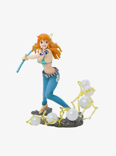 One Piece Nami Figure