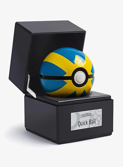 Pokémon Quick Ball Replica