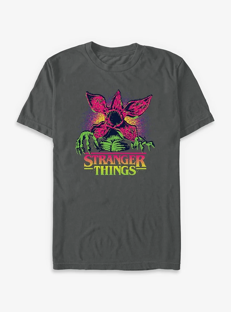 Stranger Things 8 Bits Demogorgon Garment Dye T-Shirt