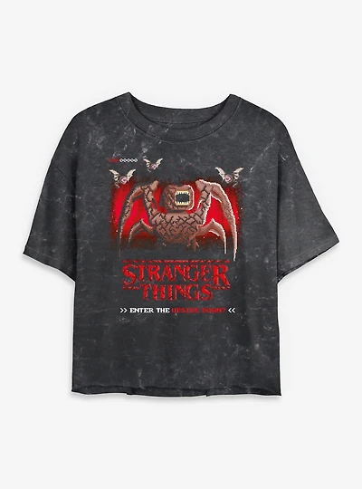 Stranger Things Start Videogame Upside Down Womens Mineral Wash Crop T-Shirt