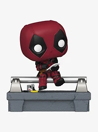 Funko Pop! Marvel Deadpool Legacy Collection Deadpool Vinyl Bobblehead