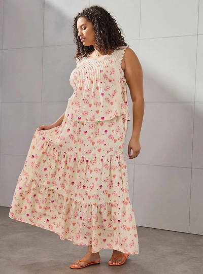 Disney Minnie Mouse Floral Tiered Plus Skirt — BoxLunch Exclusive