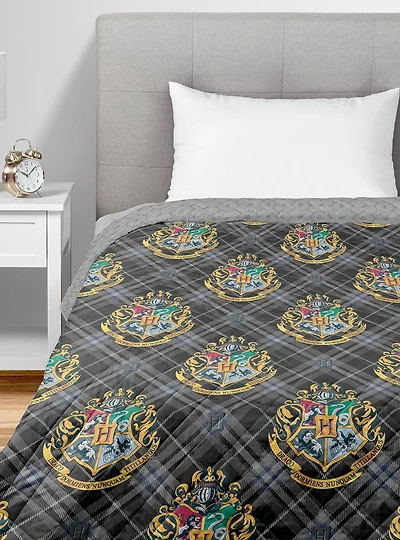 Harry Potter Preppy Hogwarts Quilted Throw Blanket
