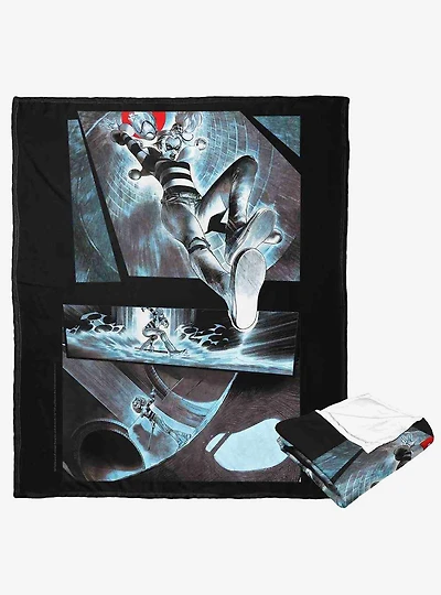 DC Comics Batman Dropping In Silk Touch Throw Blanket