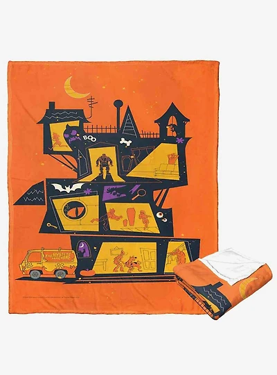 Scooby-Doo! Haunted House Silk Touch Throw Blanket
