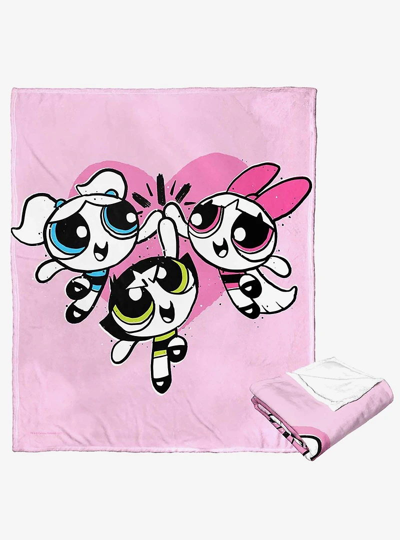 Powerpuff Girls Power Puff Together Silk Touch Throw Blanket