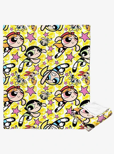 Powerpuff Girls Fighting Crime Silk Touch Throw Blanket