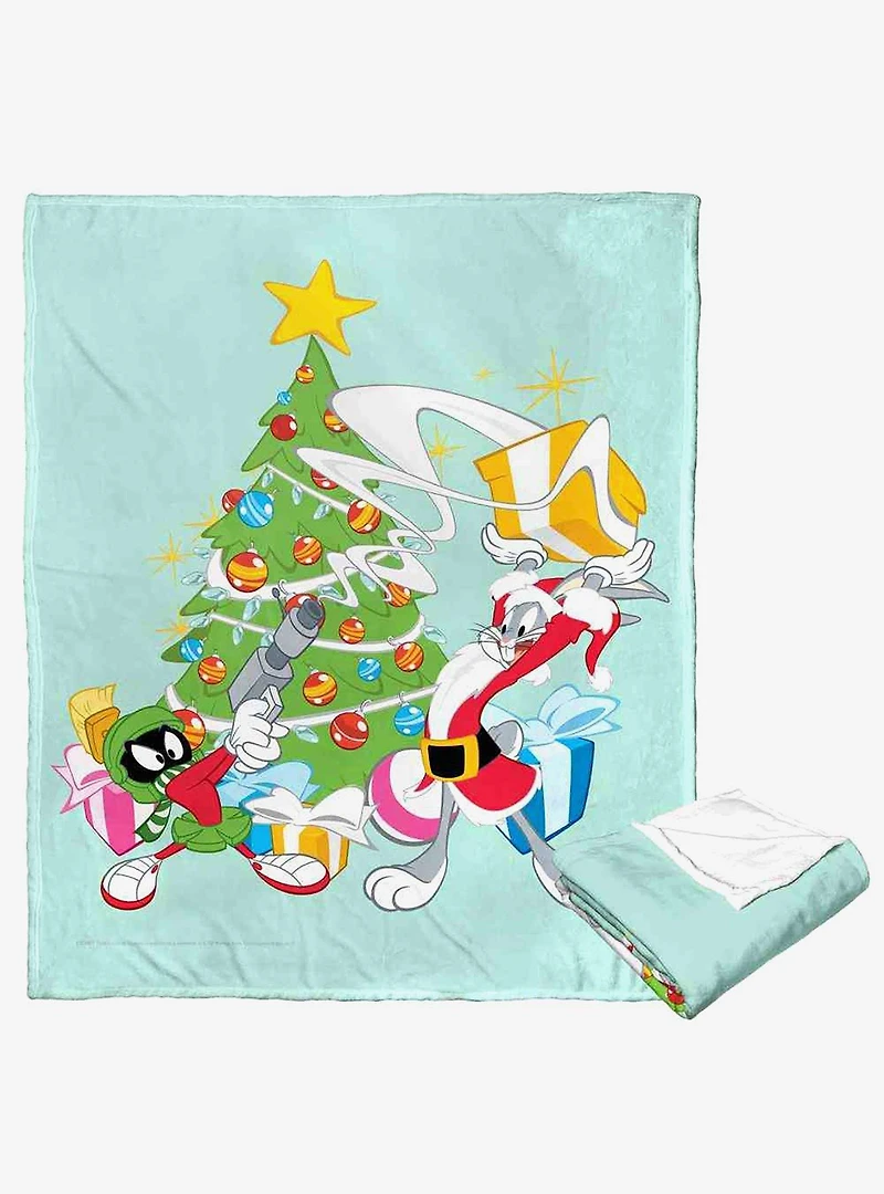 Looney Tunes Present Thief Silk Touch Throw Blanket