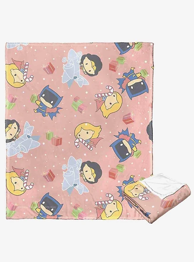 Justice League Deck The Halls Silk Touch Throw Blanket