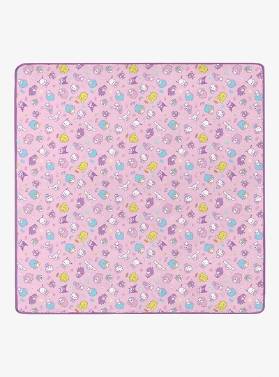 Hello Kitty Dreamy Drop 90x90" Cloud Throw Blanket