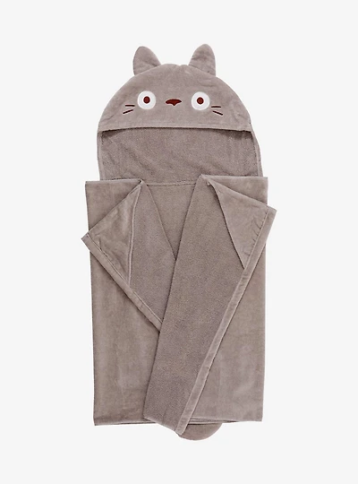 Studio Ghibli® My Neighbor Totoro Towel With Hood — BoxLunch Exclusive