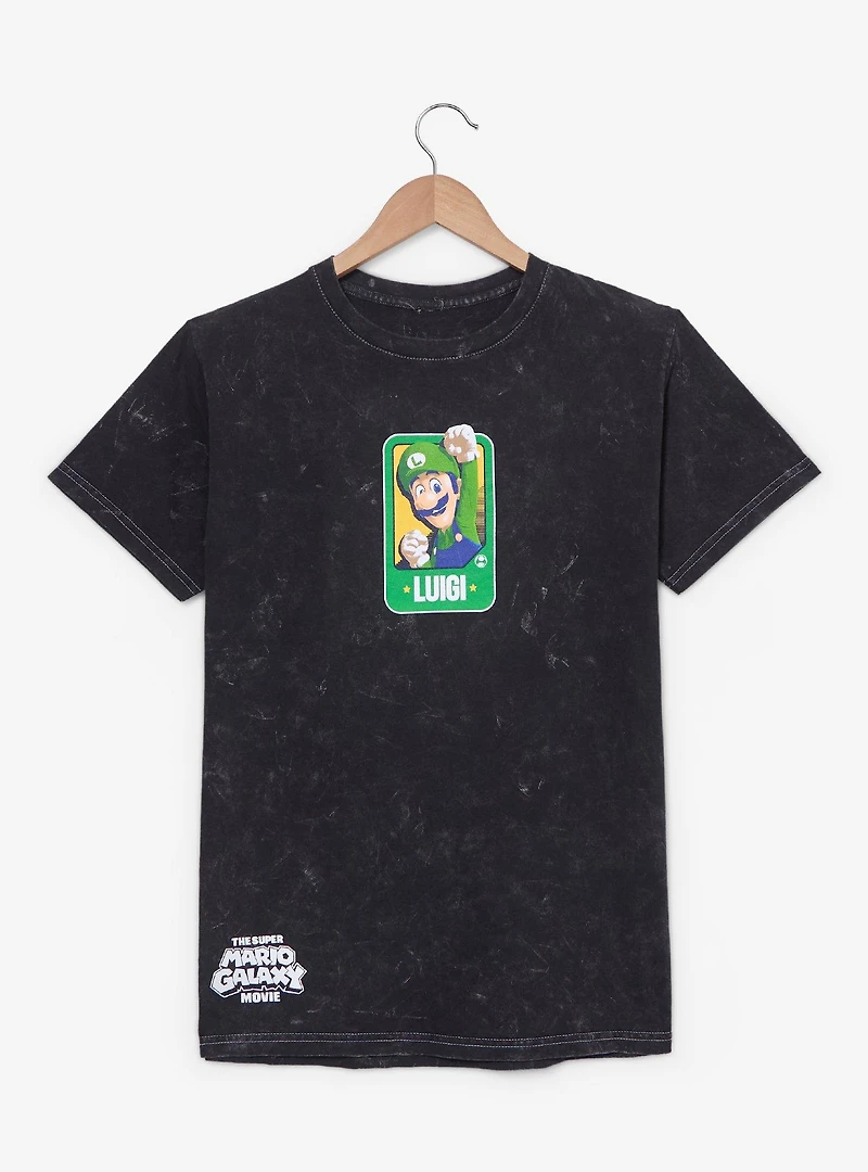 Nintendo Super Mario Bros. Luigi Graphic T-Shirt — BoxLunch Exclusive
