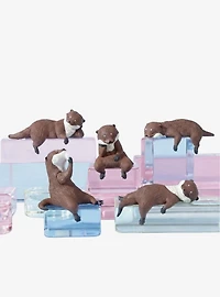 Playful Hanging Small Clawed Otter Blind Box Figure
