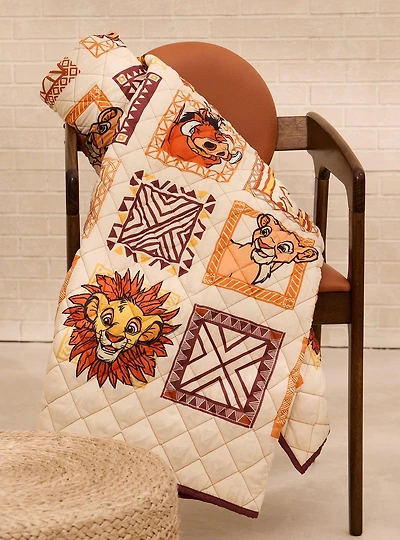 Disney The Lion King Retro Quilted Blanket — BoxLunch Exclusive