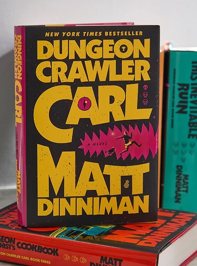 Dungeon Crawler Carl (Dungeon Crawler Carl #1)