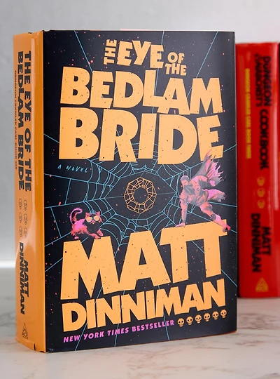 The Eye of the Bedlam Bride (Dungeon Crawler Carl #6)