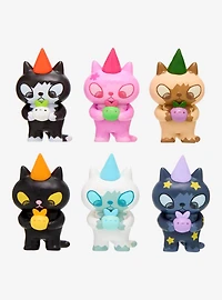 A Nuo Cat Blind Box Figure