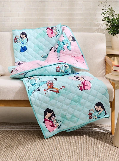 Disney Mulan Reversible Retro Quilted Blanket — BoxLunch Exclusive