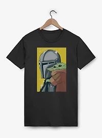 Star Wars: The Mandalorian And Grogu & Stars Poster T-Shirt