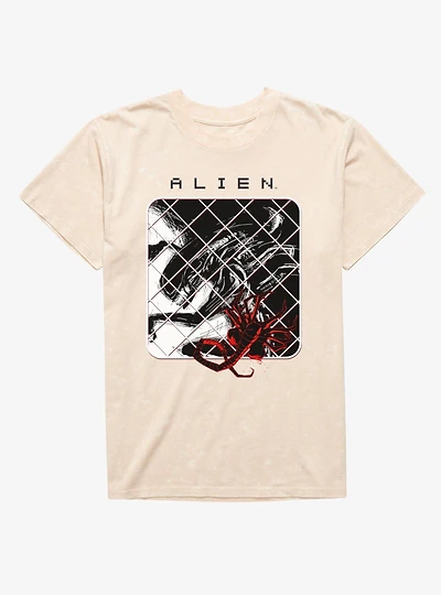 Alien Xenomorph Pop Face Hugger Mineral Wash T-Shirt
