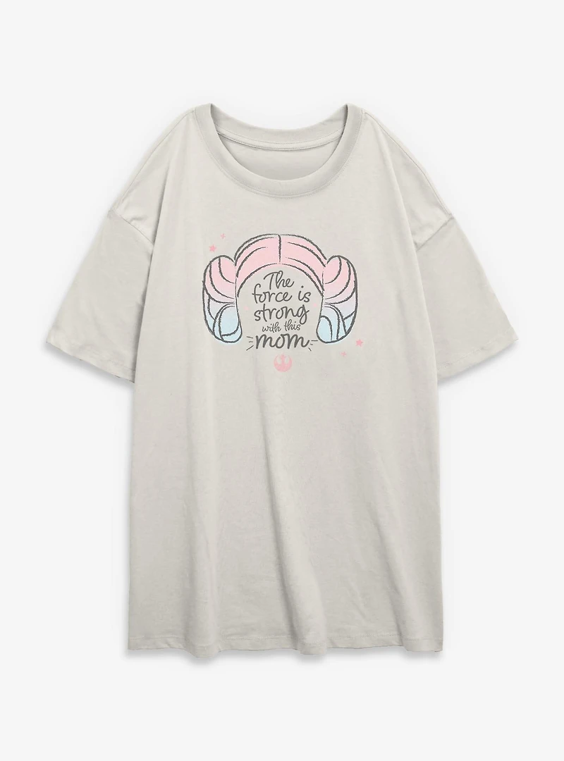 Star Wars The Force Is Strong With This Mom Womens Oversized T-Shirt