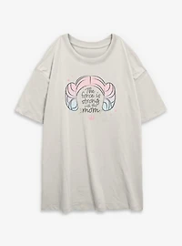 Star Wars The Force Is Strong With This Mom Womens Oversized T-Shirt