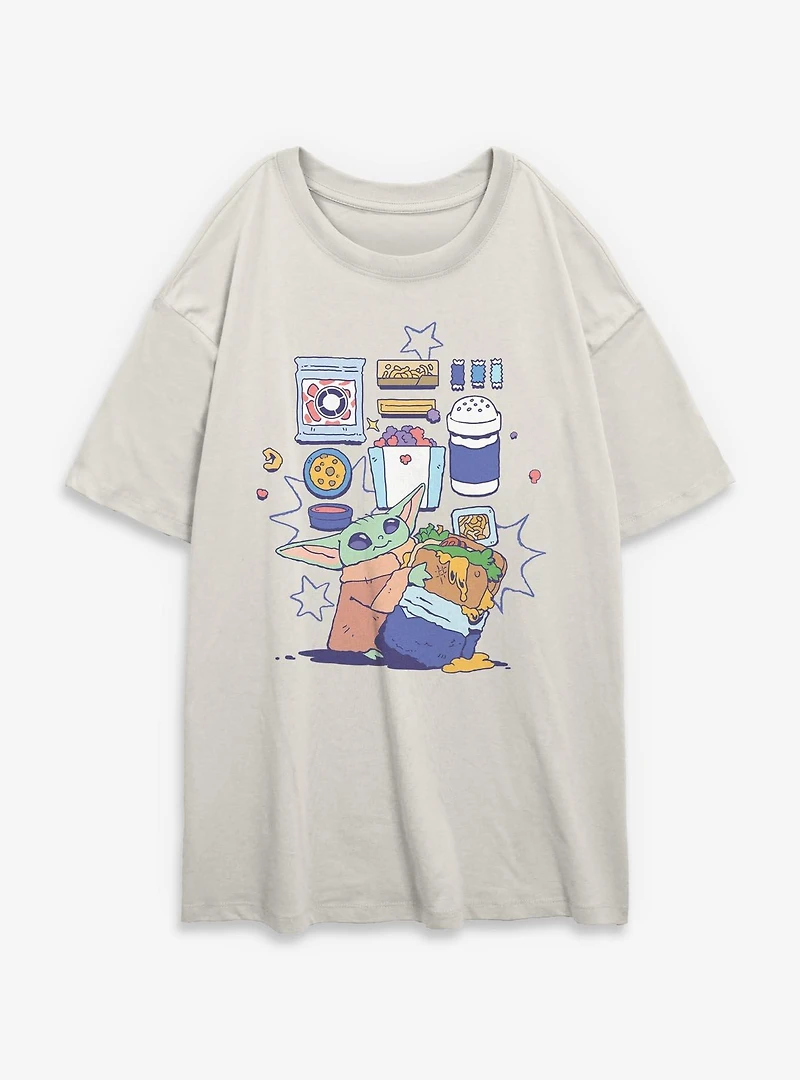 Star Wars: The Mandalorian And Grogu Enjoying Snacks Womens Oversized T-Shirt