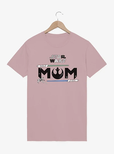 Star Wars Mom Jedi Lightsabers T-Shirt