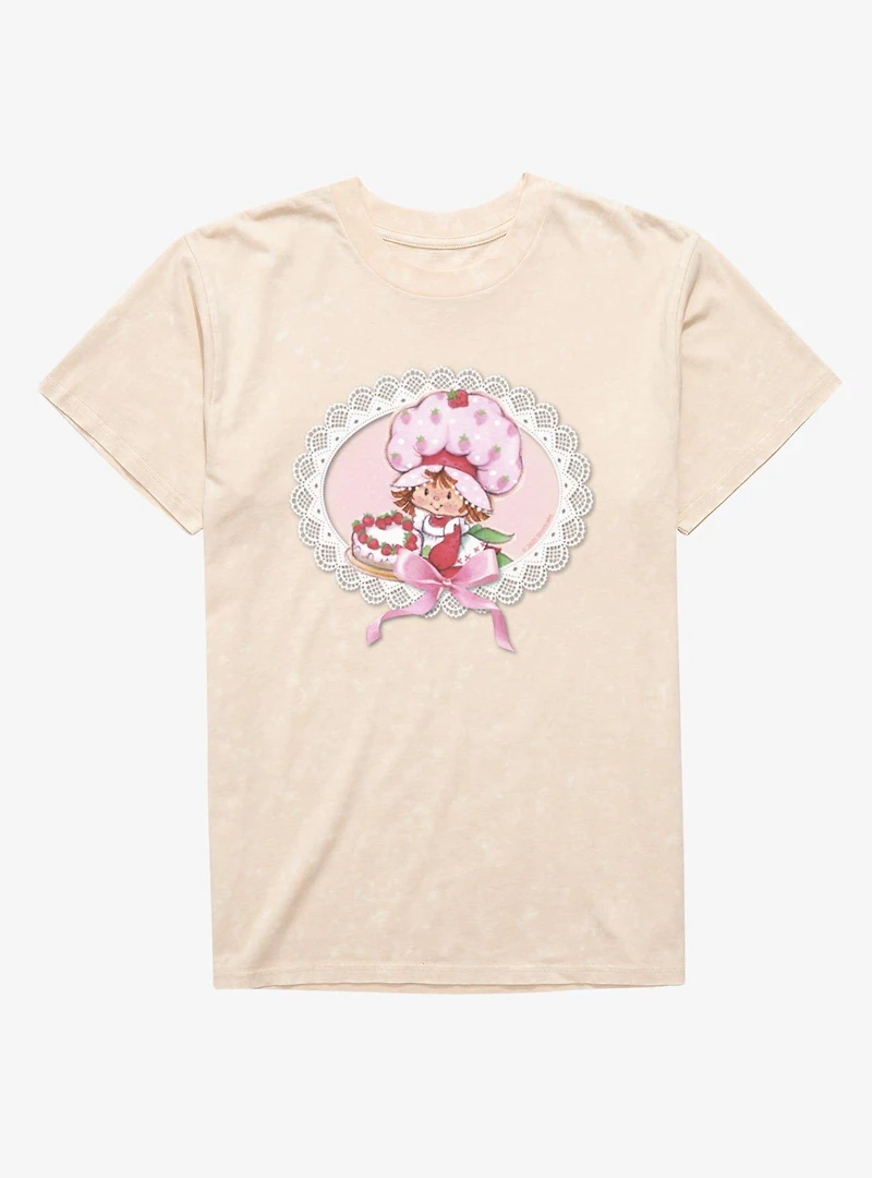 Strawberry Shortcake Doily Oval Mineral Wash T-Shirt