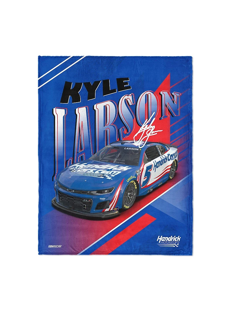 NASCAR Kyle Larson Comet Car Silk Touch Throw Blanket