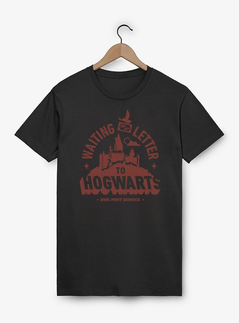 Harry Potter Waiting On My Letter To Hogwarts T-Shirt