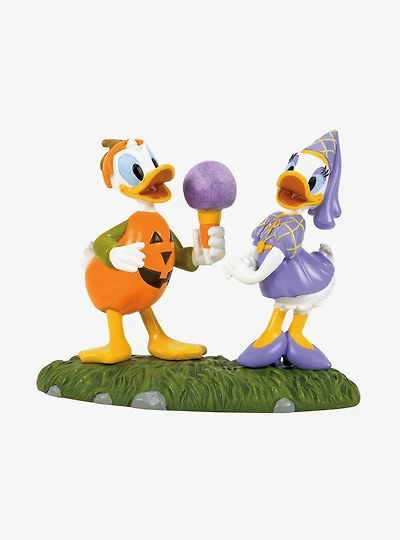 Department 56 Disney Village Sweet For A Sweet M'Lady Figurine