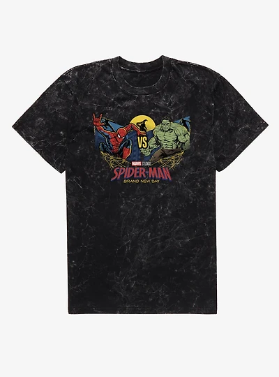 Marvel Spider-Man Brand New Day Vs Hulk Moonlit Fight Mineral Wash T-Shirt
