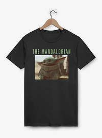 Star Wars The Mandalorian Grogu Close Up T-Shirt