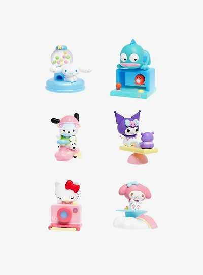 Sanrio Hello Kitty and Friends Playful Delight Series Blind Box Figure