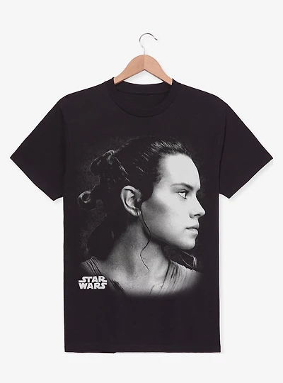 Star Wars The Force Awakens Rey Skywalker Portrait T-Shirt BoxLunch Exclusive