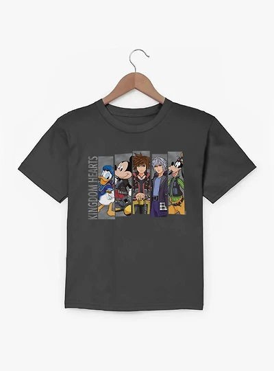Disney Kingdom Hearts Heroes Line Up Panel Sora Donald Goofy Mickey Riku Youth T-Shirt