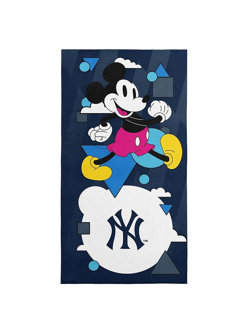 MLB New York Yankees Disney Mickey Mouse Good Vibes Navy Microfiber Beach Towel