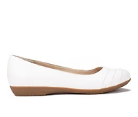 Women's Cliffs by White Mountain Clara Flats