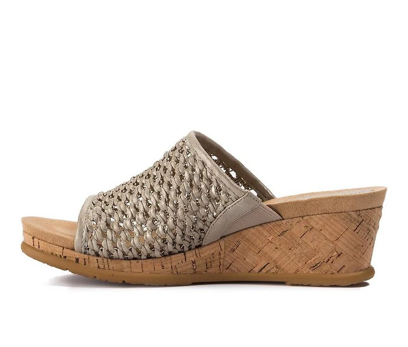 Women's Baretraps Flossey Wedge Sandals