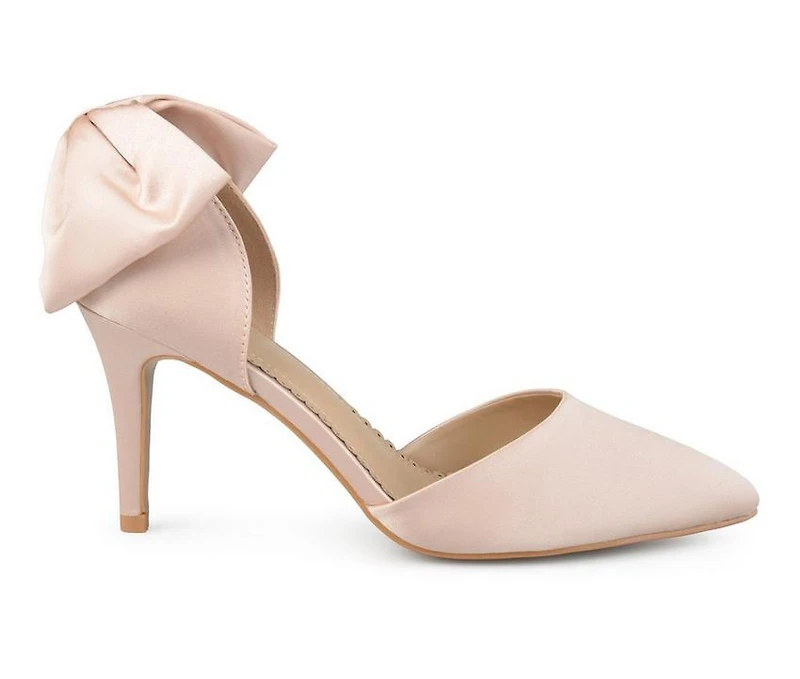 Women's Journee Collection Tanzi Pumps