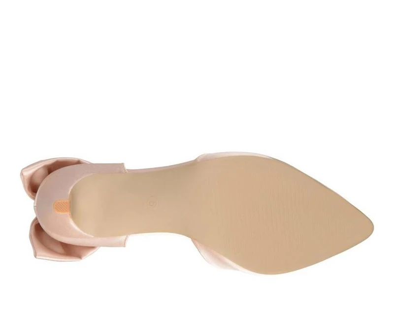 Women's Journee Collection Tanzi Pumps