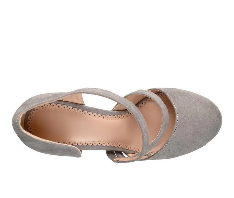 Women's Journee Collection Zeera Pumps