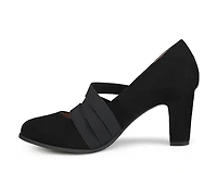 Women's Journee Collection Loren Pumps